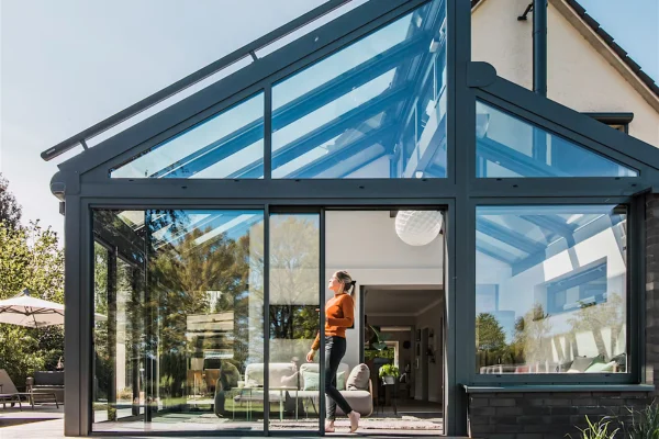 Panoramic Glass Systems Preserving 360-Degree Mountain Views - The Install Company